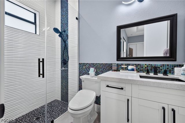 3106 NW 45th PL, Cape Coral, FL 33993