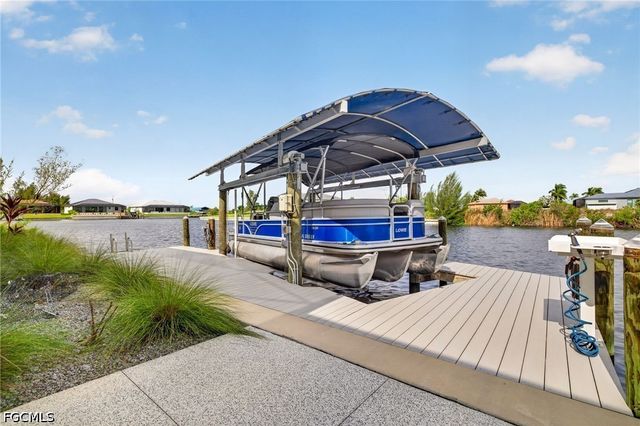 3106 NW 45th PL, Cape Coral, FL 33993