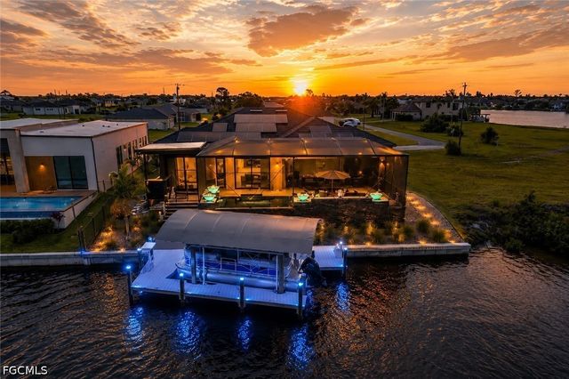 3106 NW 45th PL, Cape Coral, FL 33993