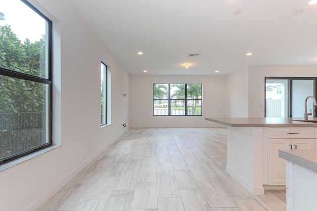 4413 Serpens Lane, Lake Worth, FL 33467