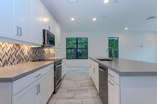4413 Serpens Lane, Lake Worth, FL 33467