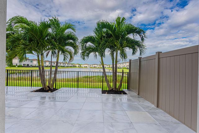 4413 Serpens Lane, Lake Worth, FL 33467