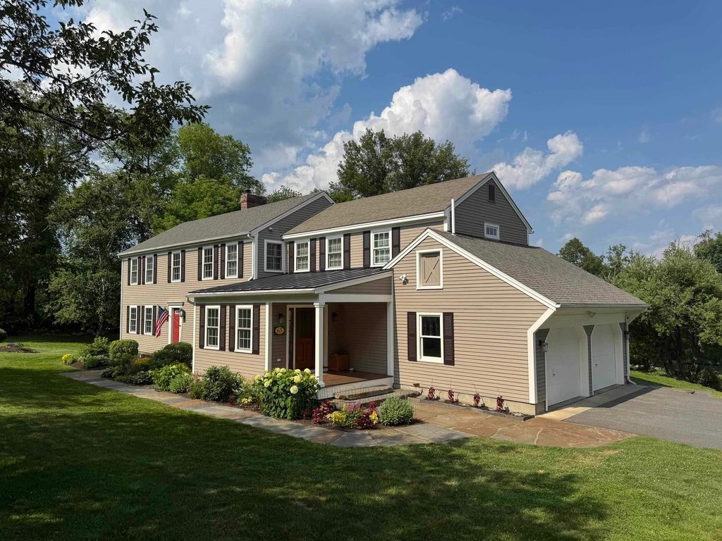 65 Hillwinds North Road, Brattleboro, VT 05301