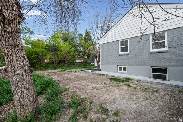 731 E BARROWS AVE, Salt Lake City, UT 84106