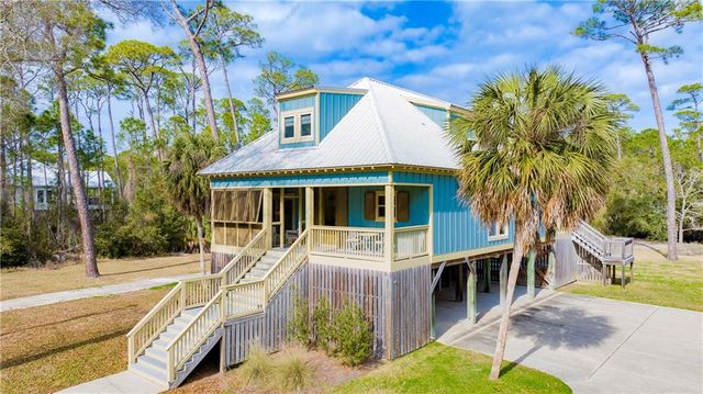 166 Orleans Drive, Dauphin Island, AL 36528