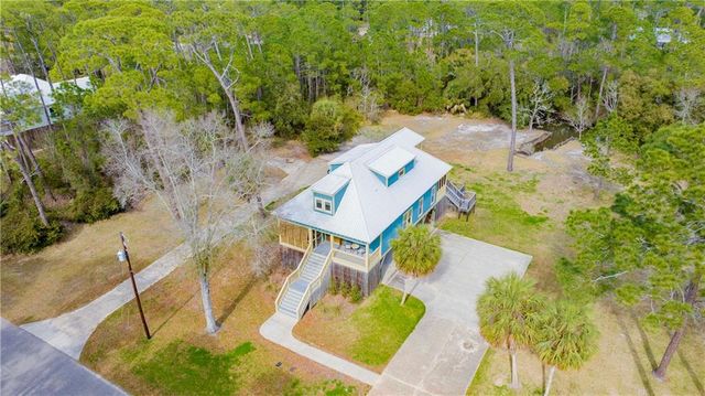 166 Orleans Drive, Dauphin Island, AL 36528