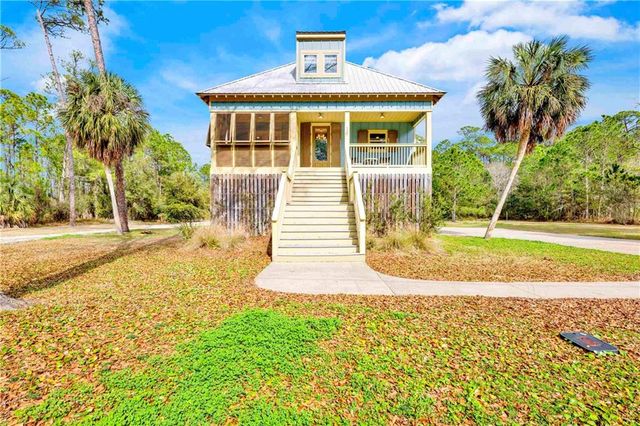 166 Orleans Drive, Dauphin Island, AL 36528