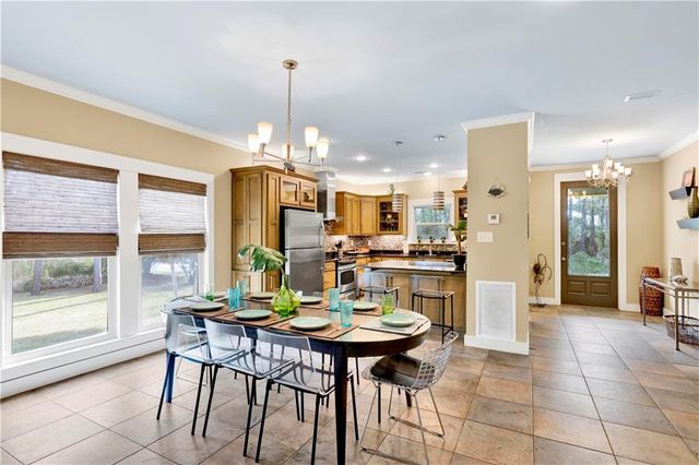 166 Orleans Drive, Dauphin Island, AL 36528