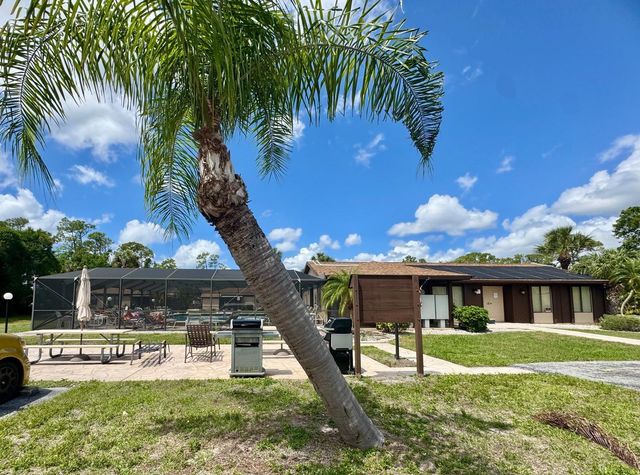 22441 WESTCHESTER BOULEVARD 1500G, Punta Gorda, FL 33980