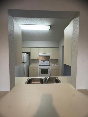 22441 WESTCHESTER BOULEVARD 1500G, Punta Gorda, FL 33980