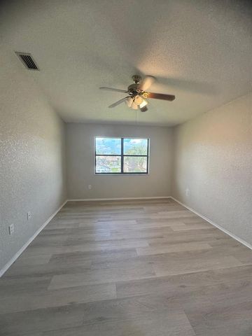 22441 WESTCHESTER BOULEVARD 1500G, Punta Gorda, FL 33980