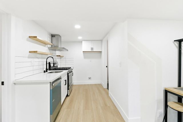 411 Alhambra Blvd, Sacramento, CA 95816