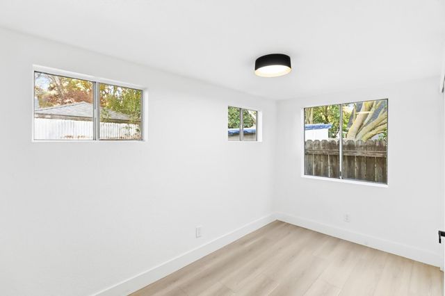 411 Alhambra Blvd, Sacramento, CA 95816