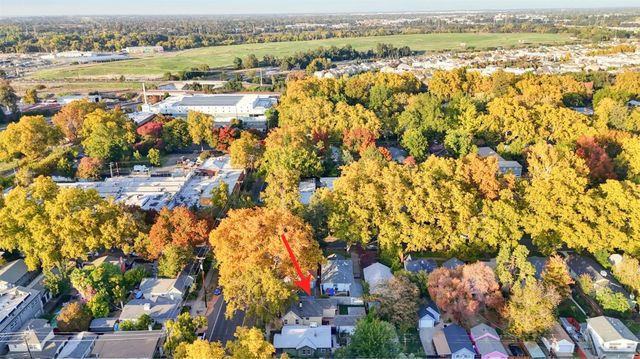 411 Alhambra Blvd, Sacramento, CA 95816