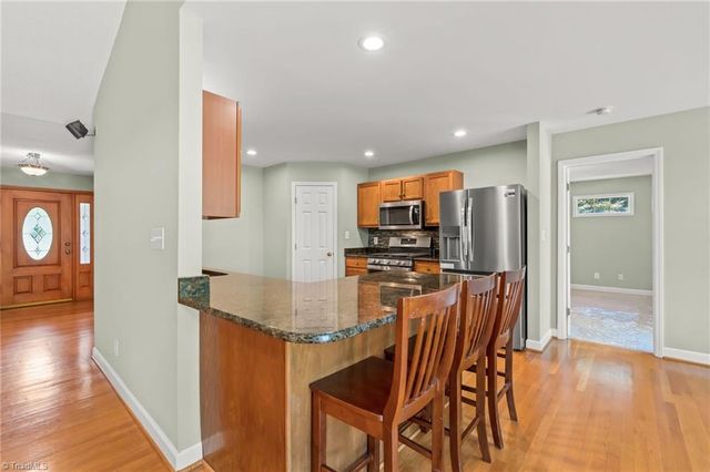 6417 Cape Wedgewood Circle, Browns Summit, NC 27214