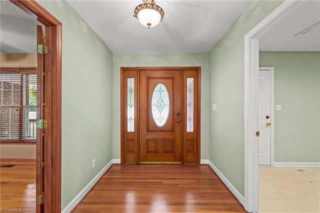 6417 Cape Wedgewood Circle, Browns Summit, NC 27214