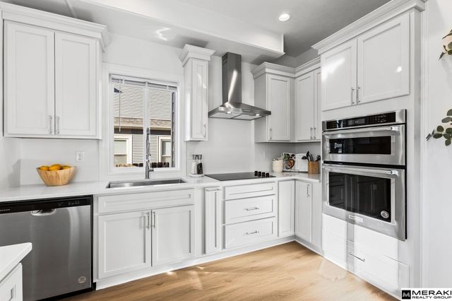 4809 Cass Street, Omaha, NE 68132