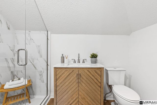 4809 Cass Street, Omaha, NE 68132