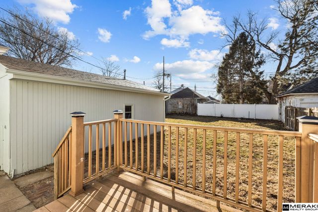 4809 Cass Street, Omaha, NE 68132