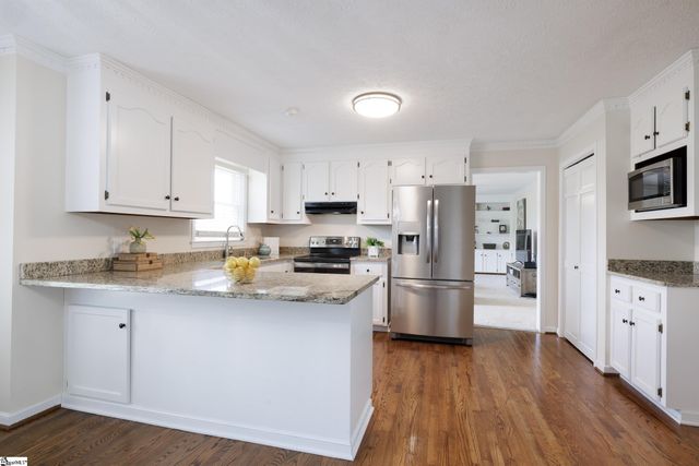 219 E Thistle Lane, Greenville, SC 29615