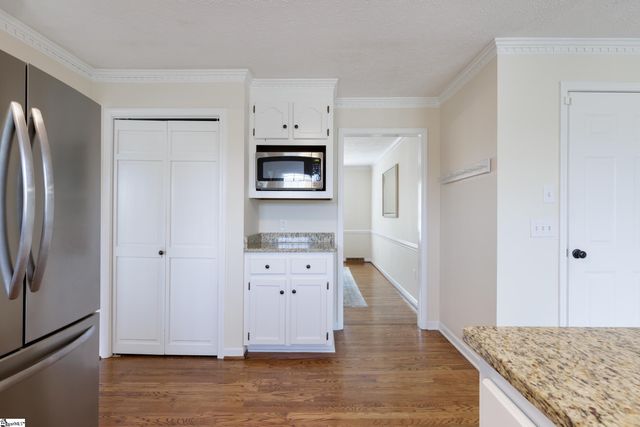 219 E Thistle Lane, Greenville, SC 29615