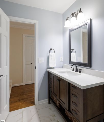 219 E Thistle Lane, Greenville, SC 29615