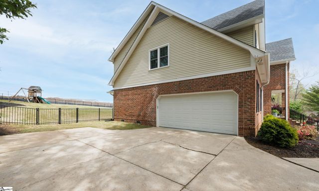 219 E Thistle Lane, Greenville, SC 29615