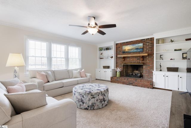 219 E Thistle Lane, Greenville, SC 29615