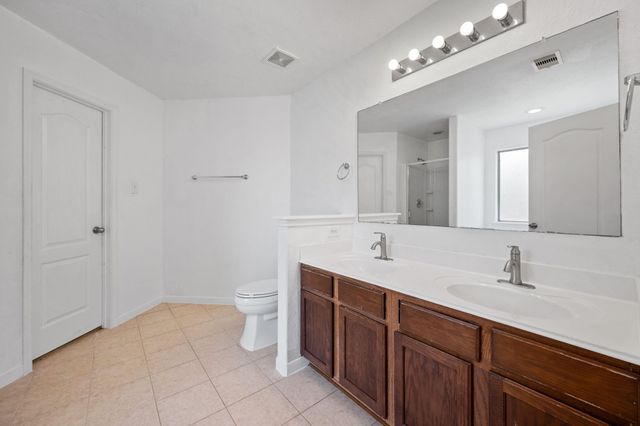 4614 Pin Oak, Kingwood, TX 77345