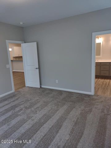 211 Briarcliff Court, Kinston, NC 28501