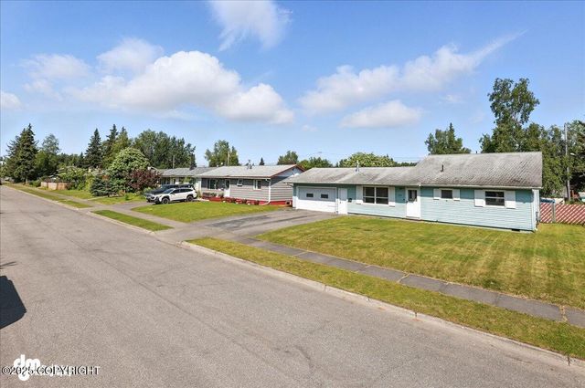 275 S Hoyt Street, Anchorage, AK 99508