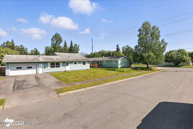 275 S Hoyt Street, Anchorage, AK 99508