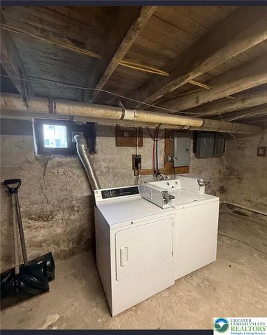 102 North 4th Street 1st floor, Emmaus Boro, PA 18049