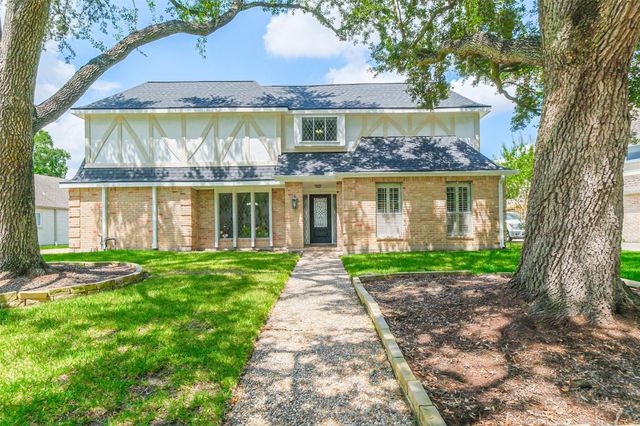 11814 Drexelbrook Drive, Houston, TX 77077