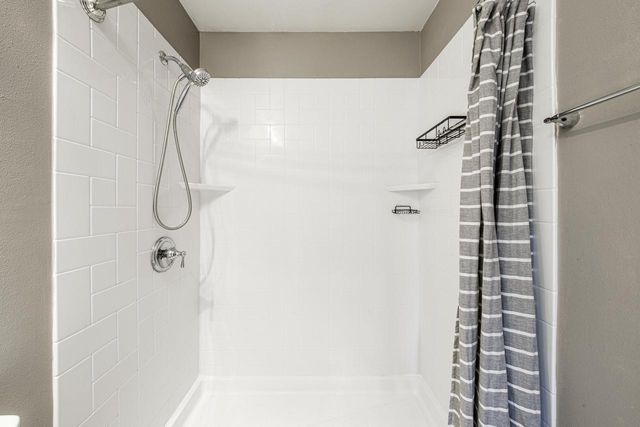 8123 Oklahoma AVENUE, Milwaukee, WI 53219