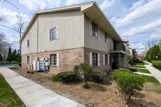 8123 Oklahoma AVENUE, Milwaukee, WI 53219