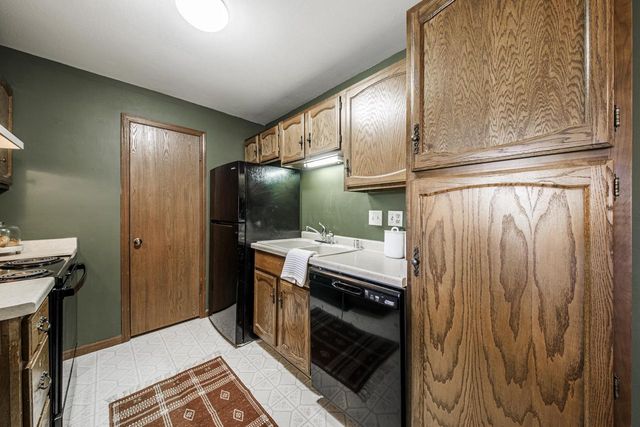 8123 Oklahoma AVENUE, Milwaukee, WI 53219