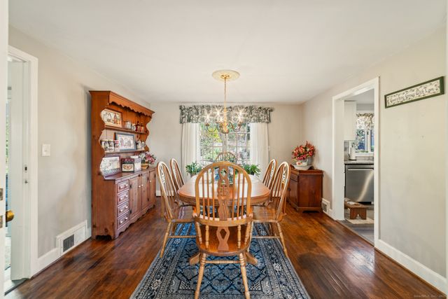 15 Summit Road, Naugatuck, CT 06770