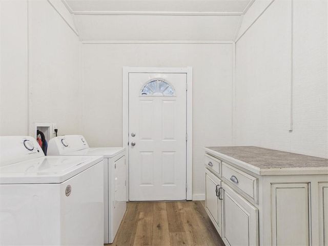 909 NE Vivion Road, Kansas City, MO 64118