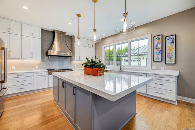 605 Morningside, Terrell Hills, TX 78209