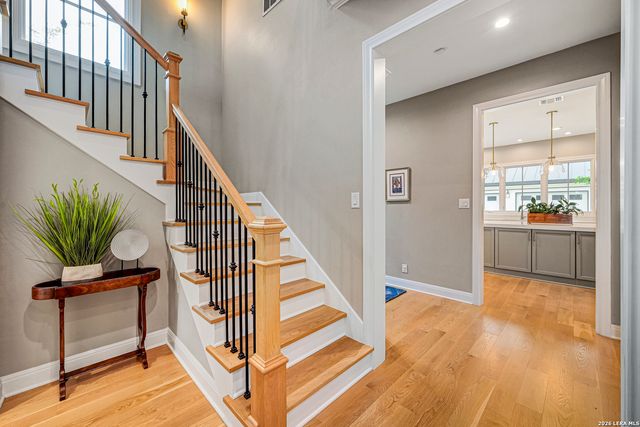 605 Morningside, Terrell Hills, TX 78209