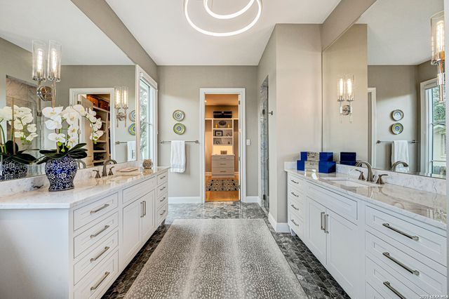 605 Morningside, Terrell Hills, TX 78209