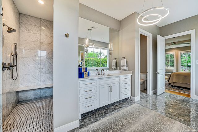 605 Morningside, Terrell Hills, TX 78209