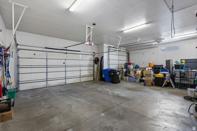 3591 N 2550 W, Farr West, UT 84404