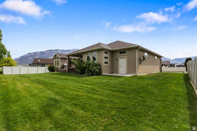 3591 N 2550 W, Farr West, UT 84404