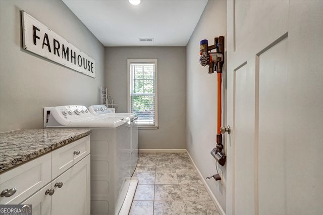 1697 Dyeson Road SW, Marietta, GA 30008