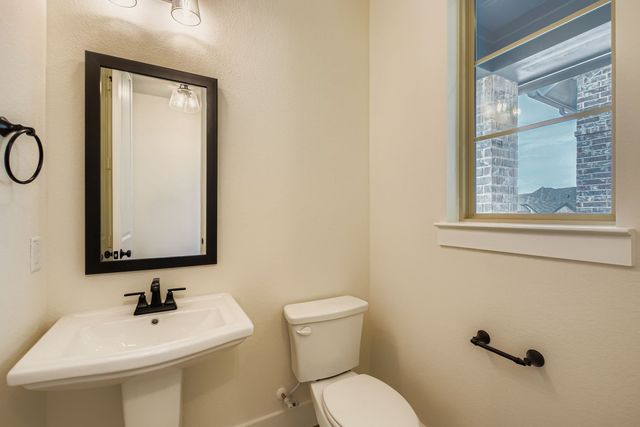 838 Stone Grove Road, Lavon, TX 75166