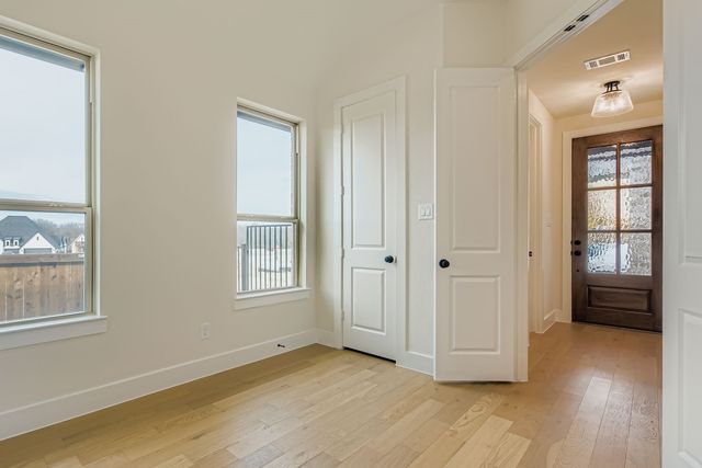 838 Stone Grove Road, Lavon, TX 75166