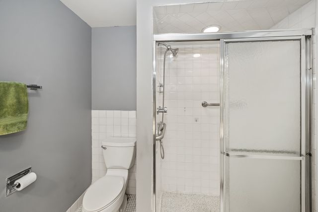 2333 Central Street 206, Evanston, IL 60201