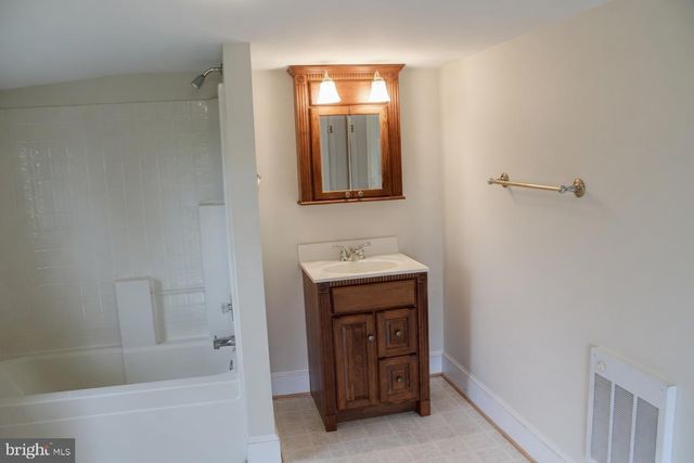 4461 MORRISVILLE RD, Bealeton, VA 22712
